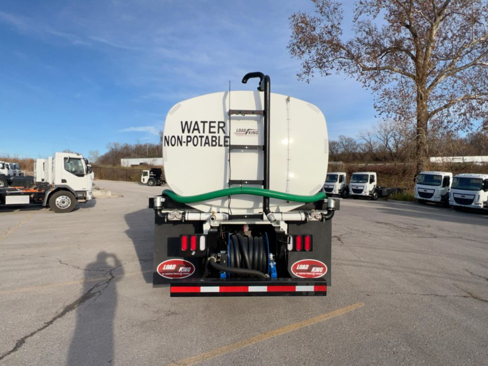 2018 Freightliner M2106 4x2 Load King 2500 Gallon Water Truck