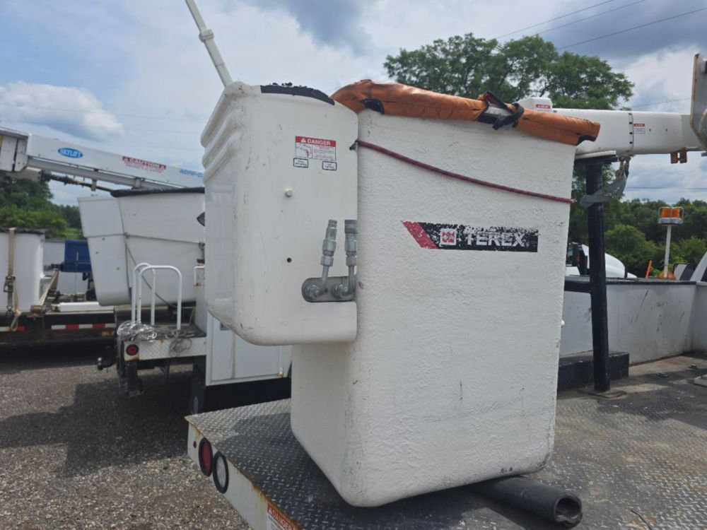 2019 Dodge Ram 5500 4x4 Terex LT-40 Bucket Truck