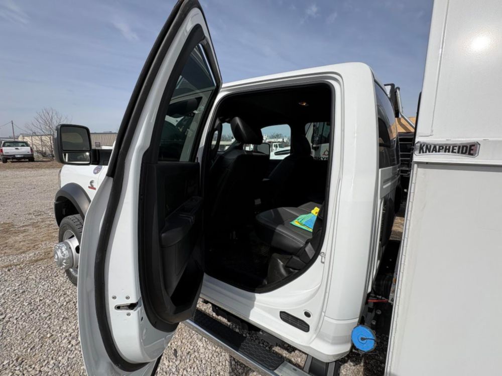 "Almost New" 2024 Dodge Ram 4x4 Crew Cab 5500 Knapheide KUV Service Truck
