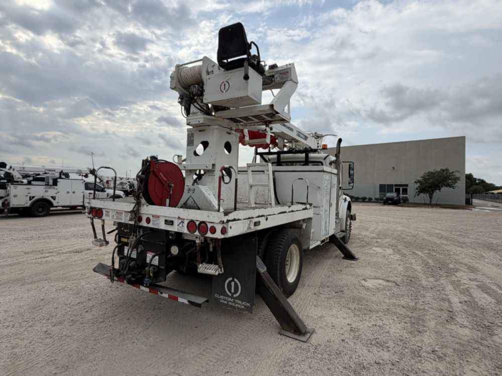 2017 Freightliner M2 Terex Commander 4047 Digger Derrick Truck