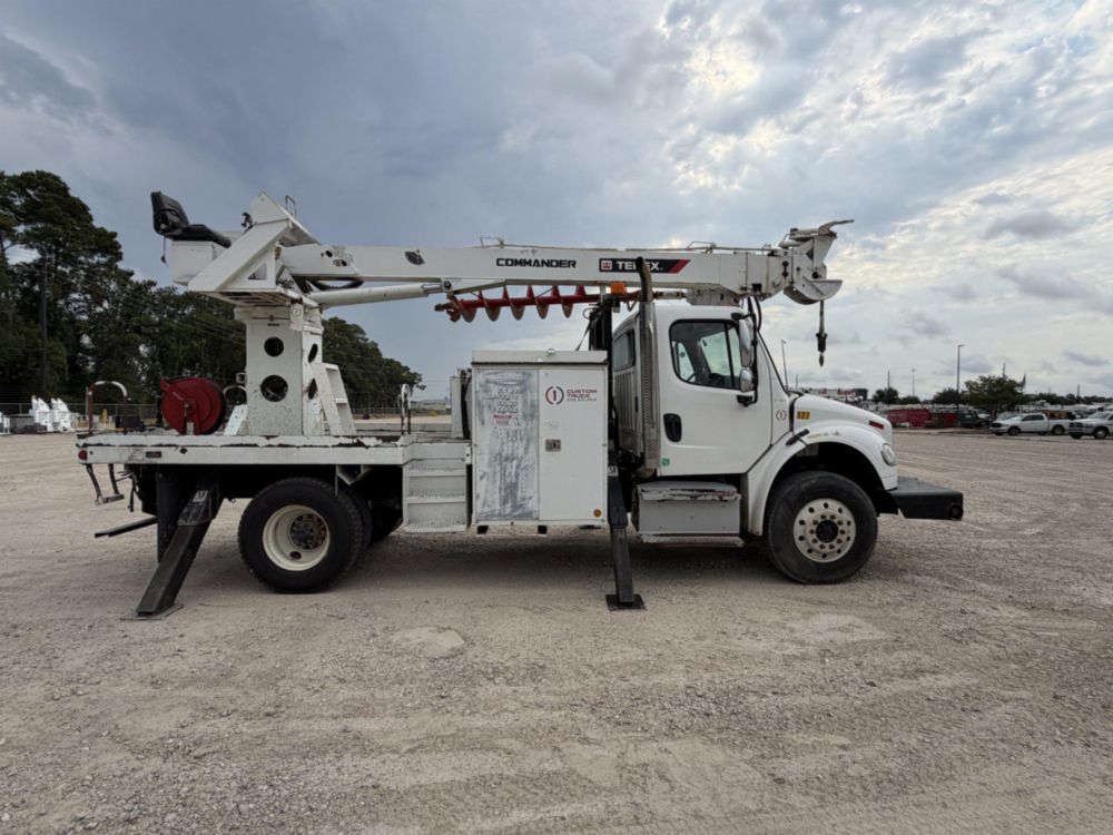 2017 Freightliner M2 Terex Commander 4047 Digger Derrick Truck