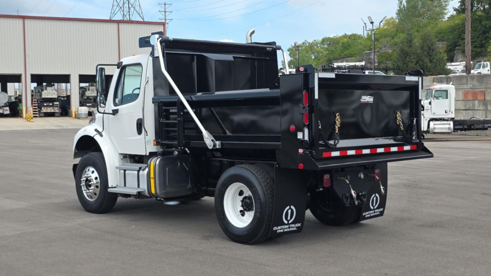 2019 Freightliner M2106 4x2 Load King 10 Ft. Dump Truck
