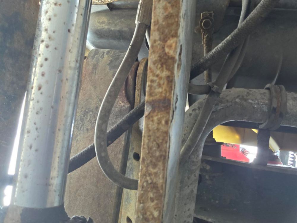 2015 Ford F-750 4x2 Elliott L-60R "Rail Gear Equipped" Aerial Truck