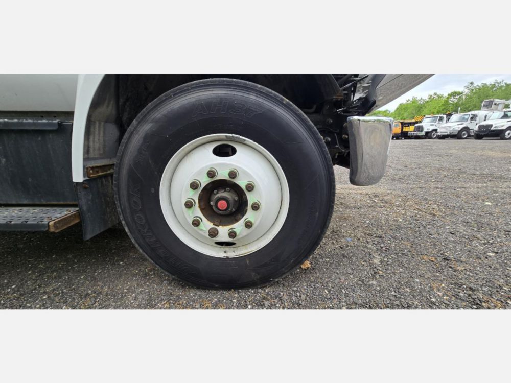 2018 Ford F-750 4x2 Versalift VTP-40-NE Cable Placer Truck
