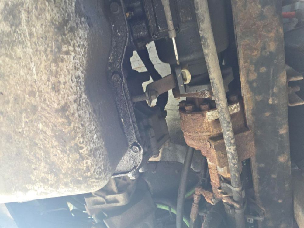 2015 Ford F-750 4x2 Elliott L-60R "Rail Gear Equipped" Aerial Truck