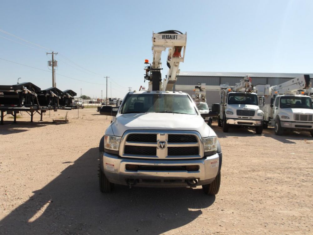2017 Dodge Ram 5500 4x4 Versalift VST-47-I Material Handler Bucket Truck