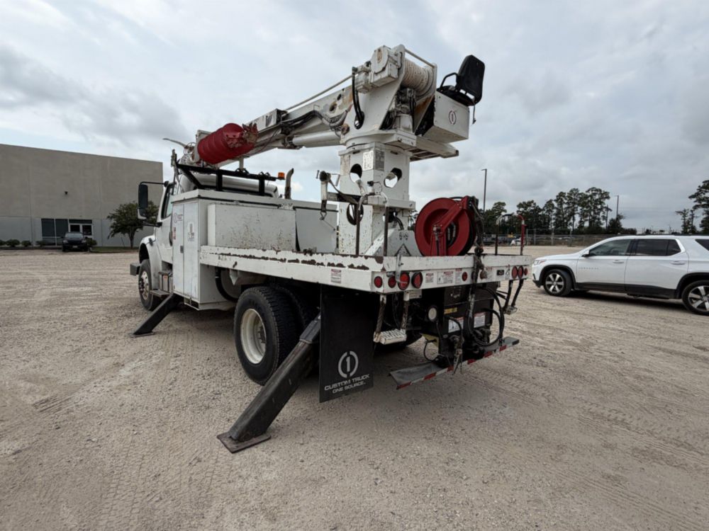 2017 Freightliner M2 Terex Commander 4047 Digger Derrick Truck
