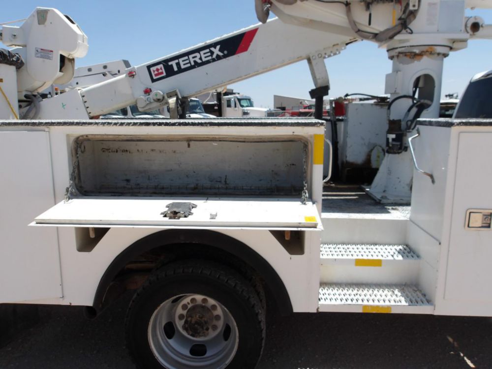2017 Dodge Ram 5500 4x4 Terex LTM-40 Material Handler Bucket Truck