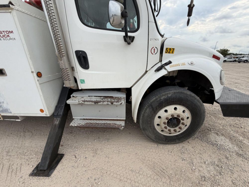 2017 Freightliner M2 Terex Commander 4047 Digger Derrick Truck