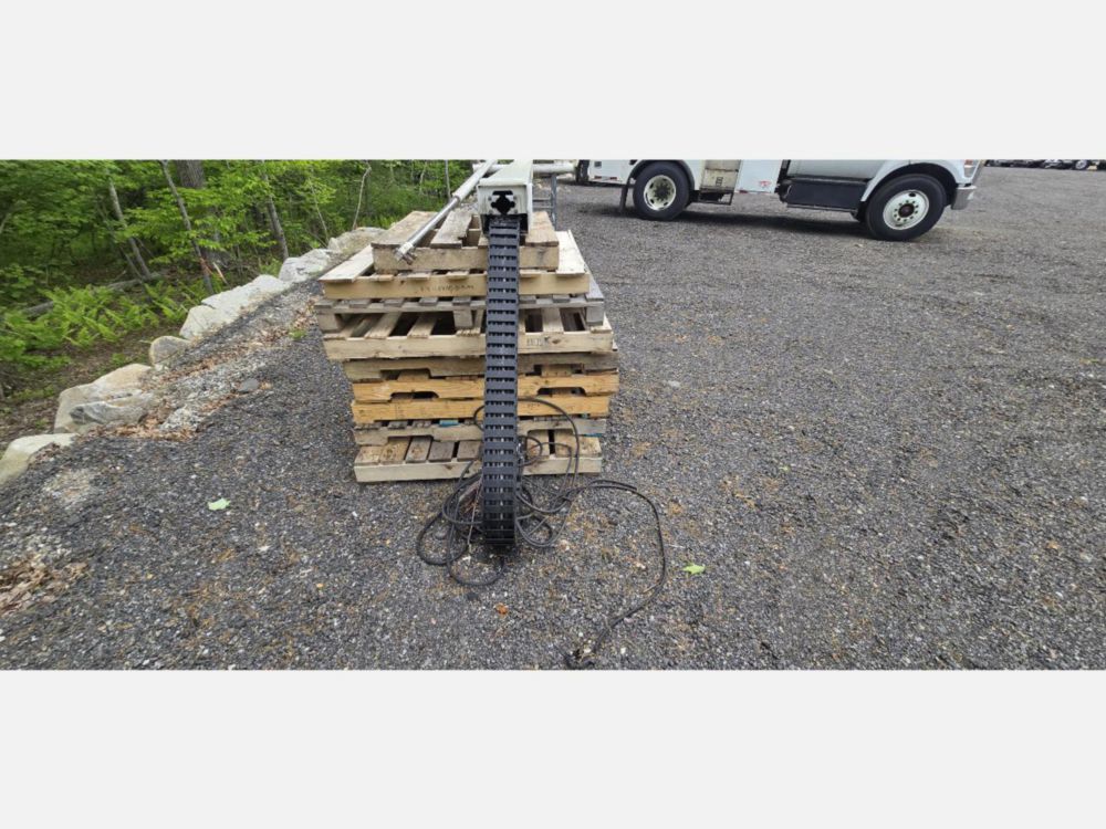 2018 Ford F-750 4x2 Versalift VTP-40-NE Cable Placer Truck