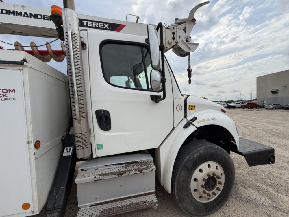 2017 Freightliner M2 Terex Commander 4047 Digger Derrick Truck
