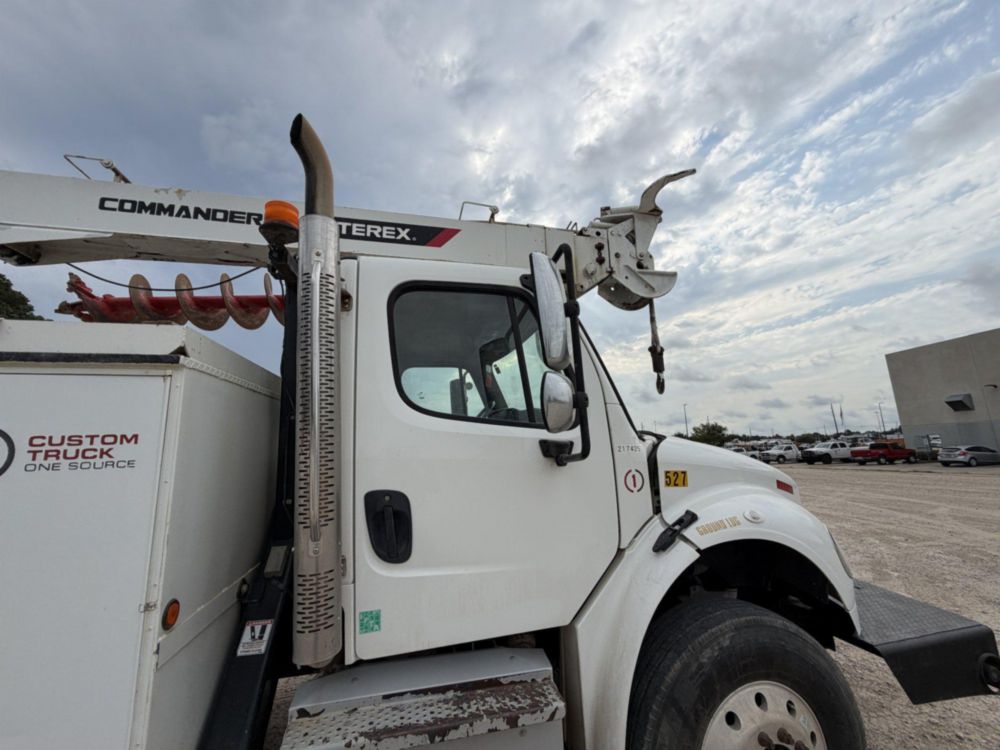 2017 Freightliner M2 Terex Commander 4047 Digger Derrick Truck