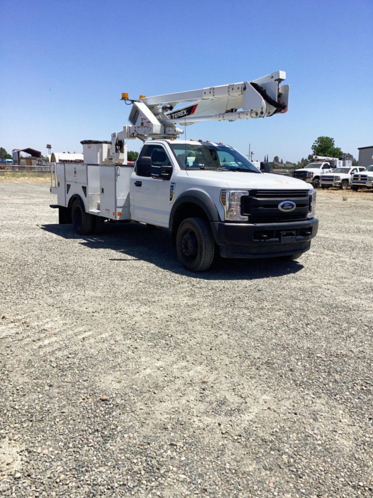 2019 Ford F550 4x4 Terex LT40 Bucket Truck