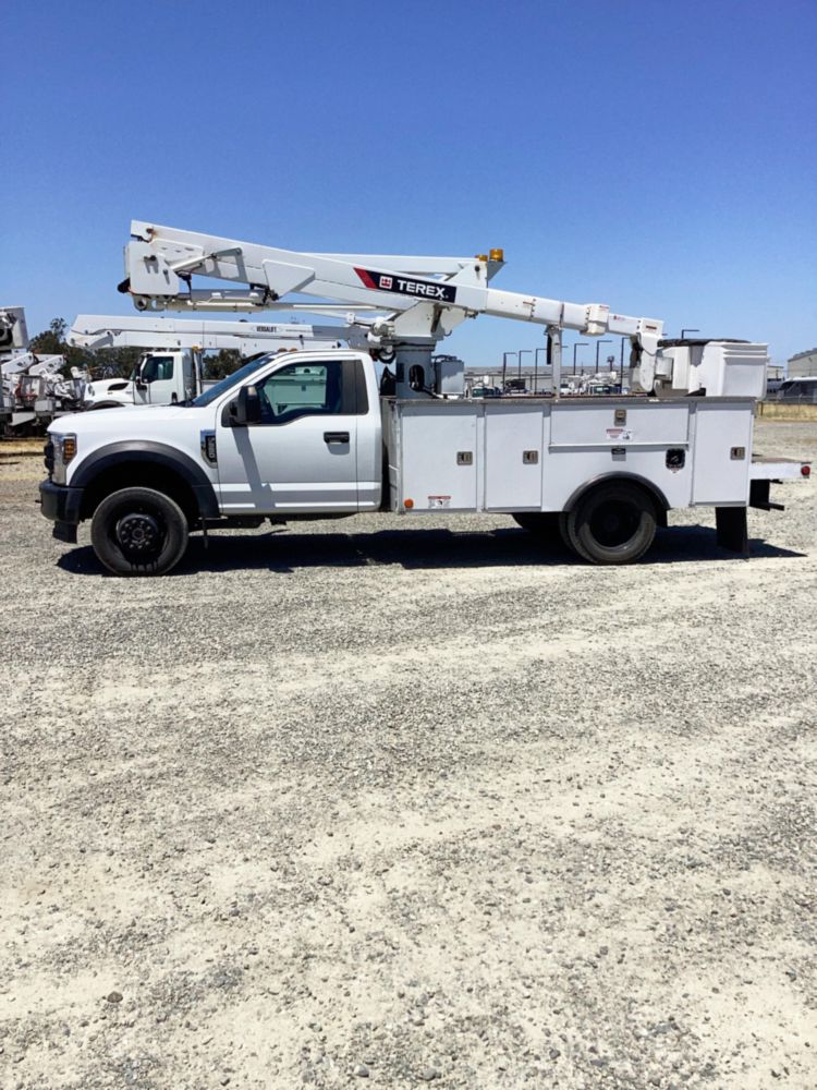 2019 Ford F550 4x4 Terex LT40 Bucket Truck