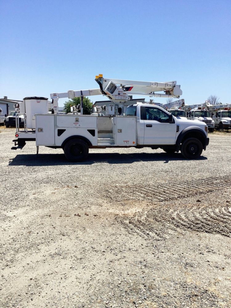 2019 Ford F550 4x4 Terex LT40 Bucket Truck