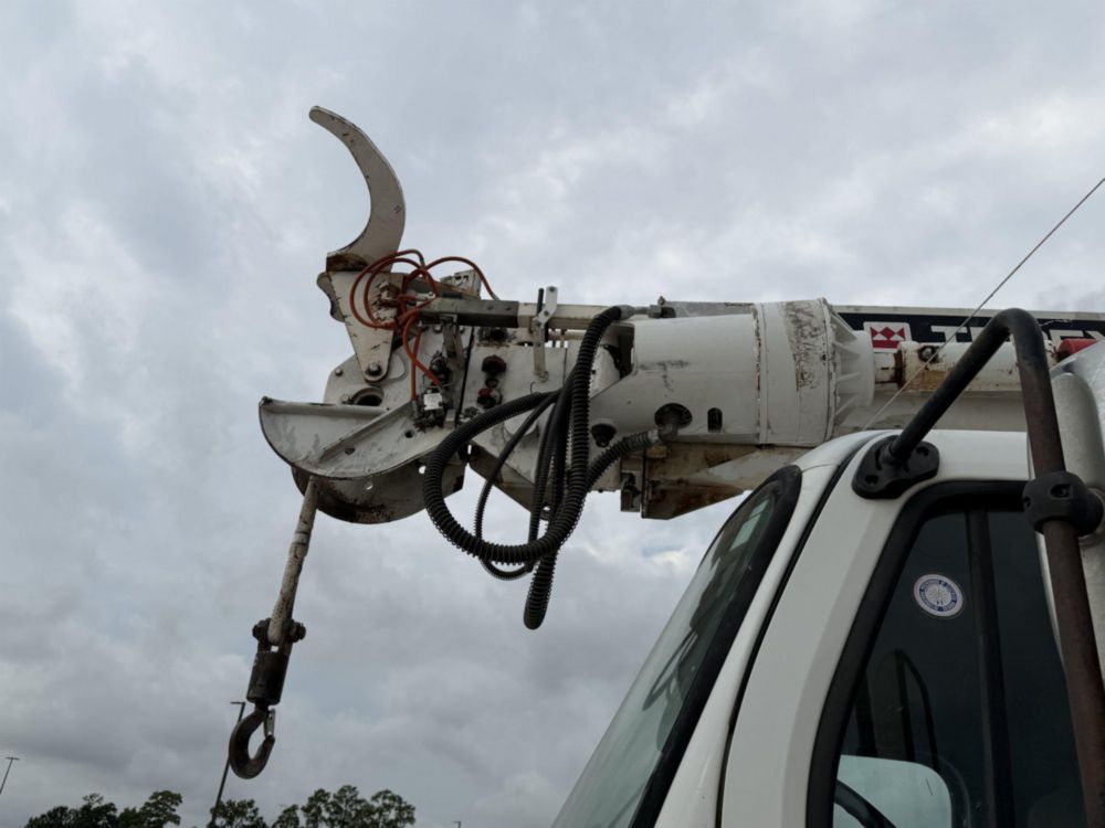 2017 Freightliner M2 Terex Commander 4047 Digger Derrick Truck