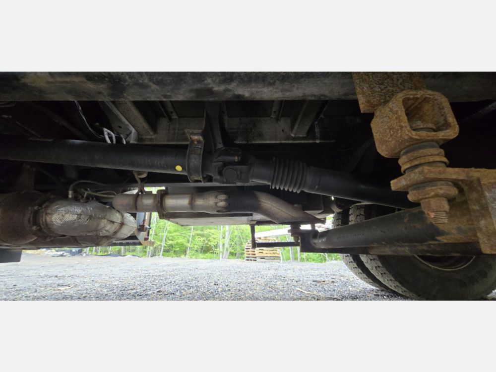 2018 Ford F-750 4x2 Versalift VTP-40-NE Cable Placer Truck