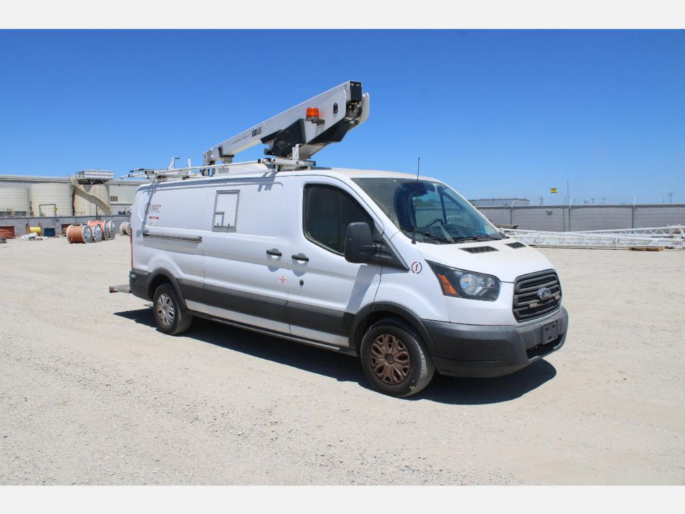 2019 Ford T-350 Versalift Vantel-29-NE Bucket Truck