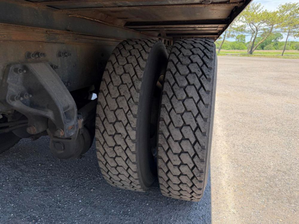 2016 Kenworth T-300 Tandem Axle Reefer Truck