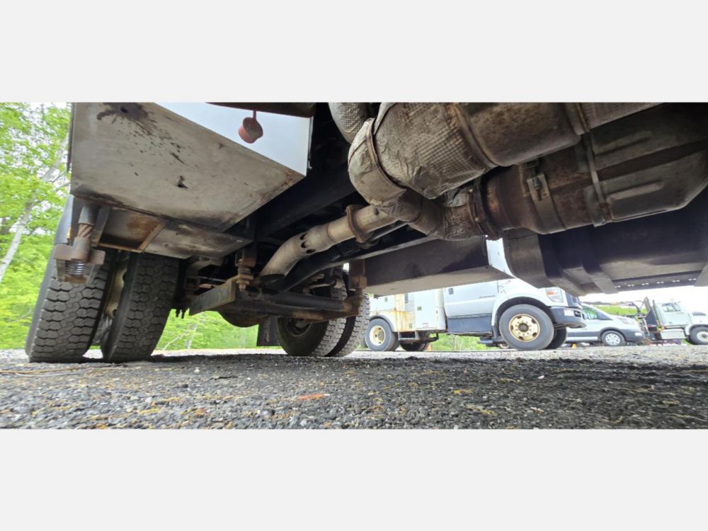 2018 Ford F-750 4x2 Versalift VTP-40-NE Cable Placer Truck