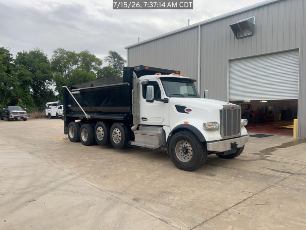 2026 Peterbilt 567 10x4 18' Load King Dump Truck