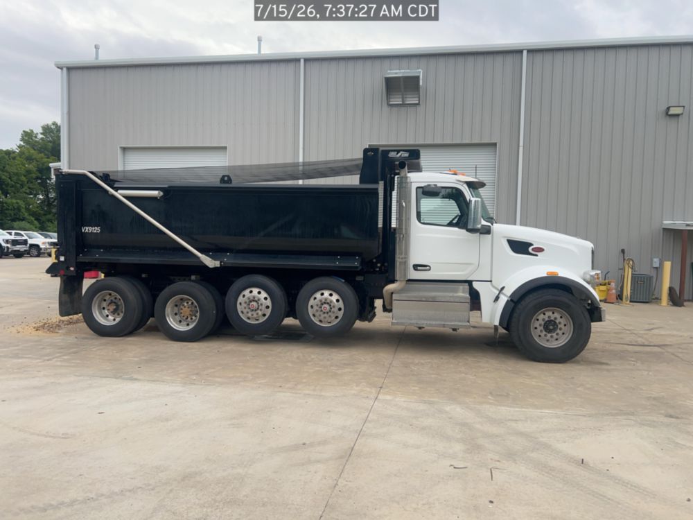 2026 Peterbilt 567 10x4 18' Load King Dump Truck
