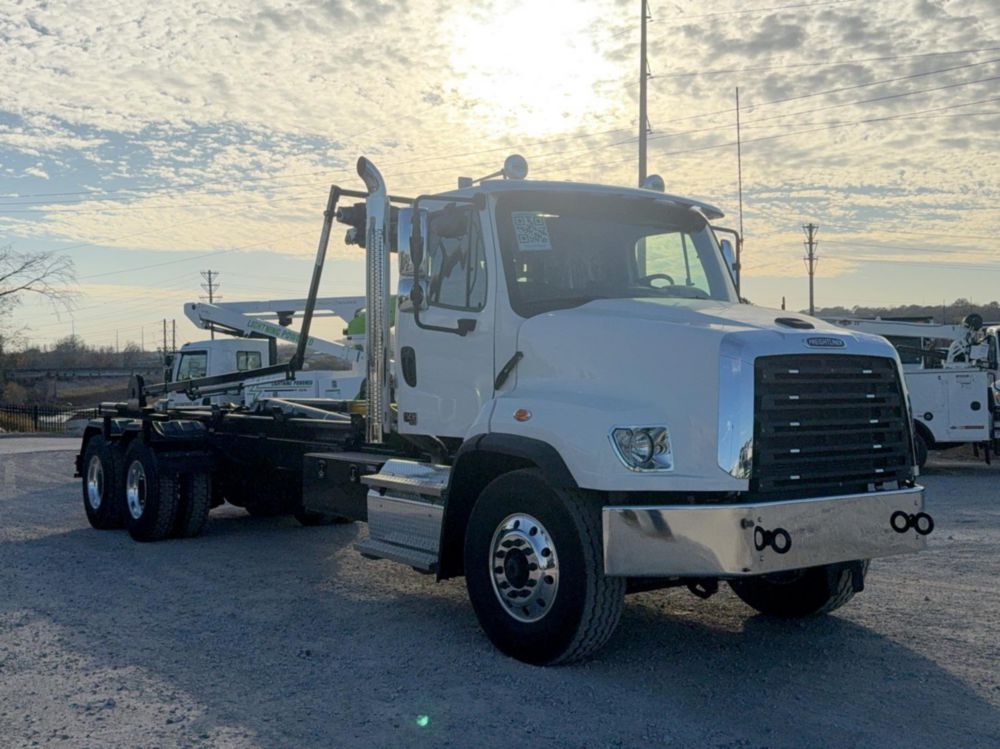 2027 Freightliner 114SD 6x4 Palfinger HT 500 L TEC Hook Lift Truck