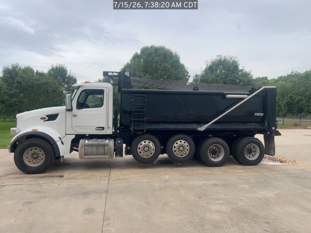 2026 Peterbilt 567 10x4 18' Load King Dump Truck