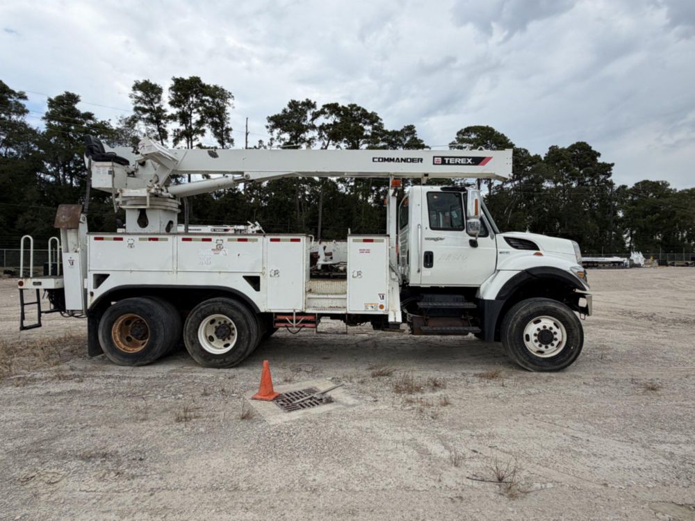 2012 International 7400 6x6 Terex Commander "Incomplete"6060 Digger Derrick Truck