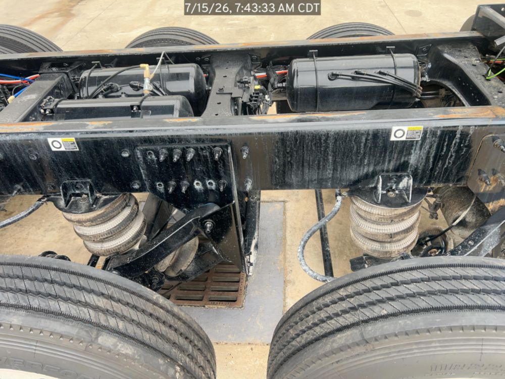 2026 Peterbilt 567 10x4 18' Load King Dump Truck