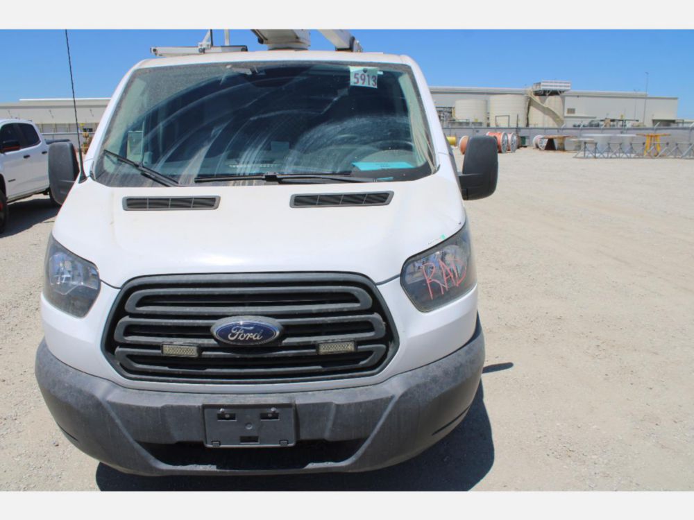 2019 Ford T-350 Versalift Vantel-29-NE Bucket Truck