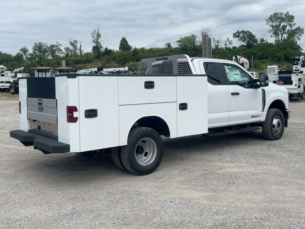 2026 Ford F350 4x4 Service Truck