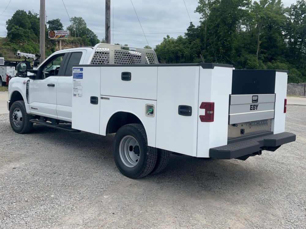 2026 Ford F350 4x4 Service Truck
