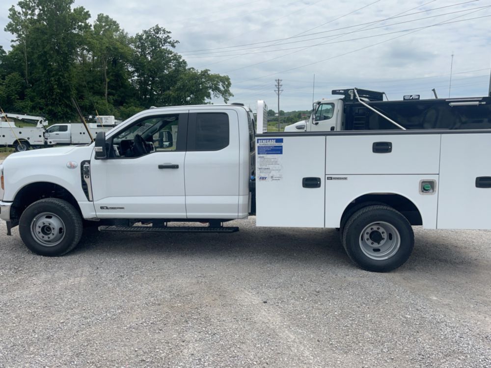 2026 Ford F350 4x4 Service Truck