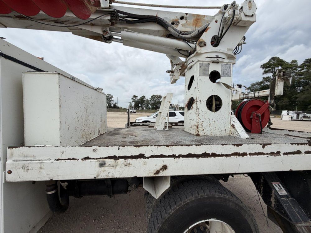 2017 Freightliner M2 Terex Commander 4047 Digger Derrick Truck