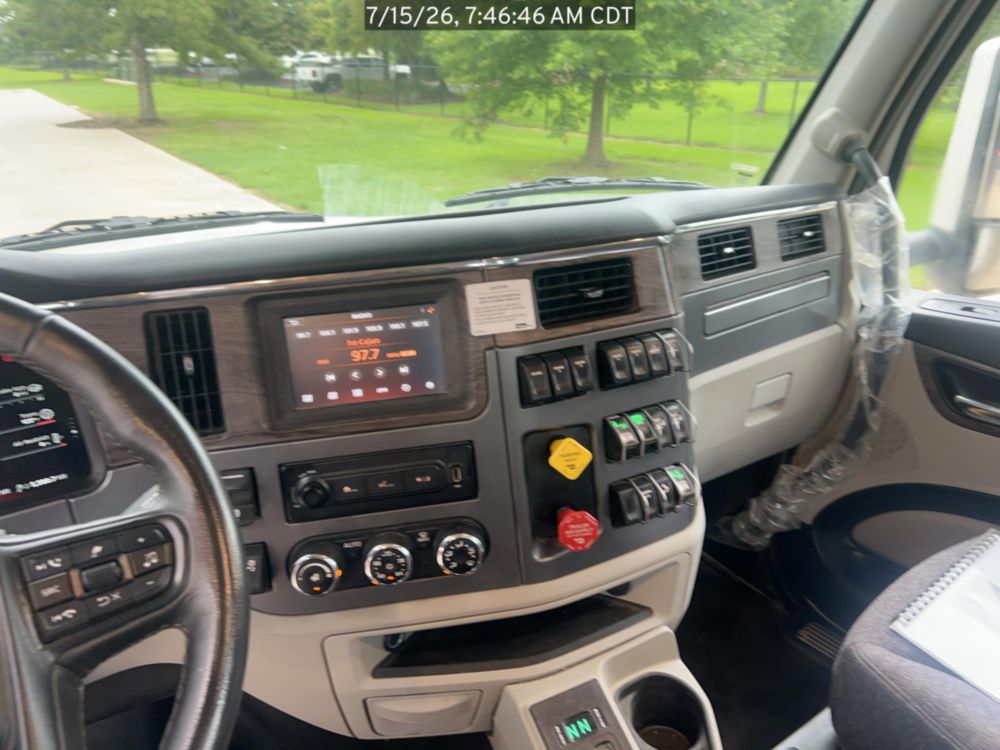 2026 Peterbilt 567 10x4 18' Load King Dump Truck