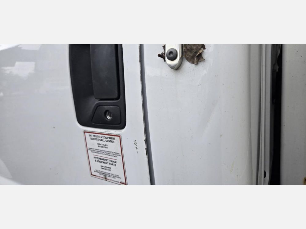 2018 Ford F-750 4x2 Versalift VTP-40-NE Cable Placer Truck