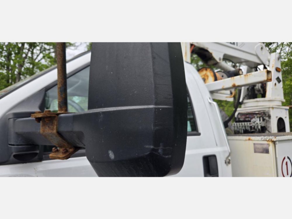 2018 Ford F-750 4x2 Versalift VTP-40-NE Cable Placer Truck