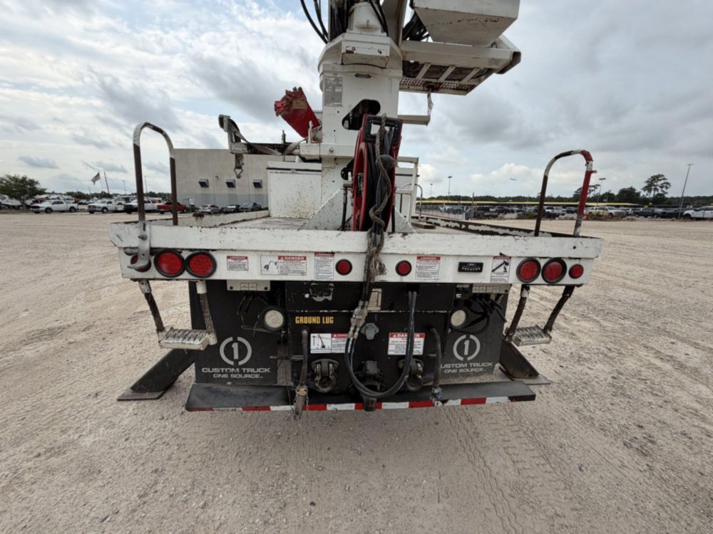 2017 Freightliner M2 Terex Commander 4047 Digger Derrick Truck