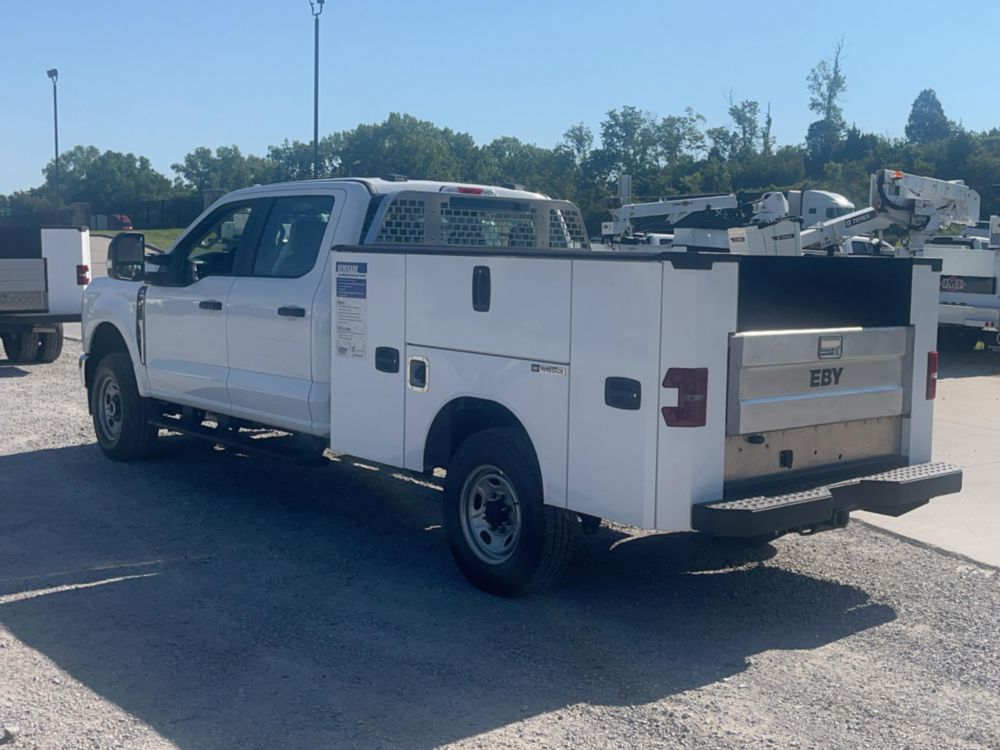 2026 Ford F350 4x4 Service Truck