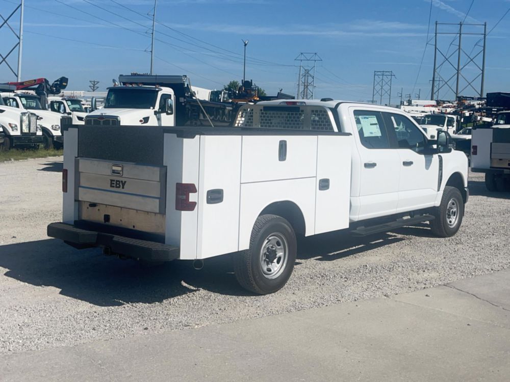 2026 Ford F350 4x4 Service Truck