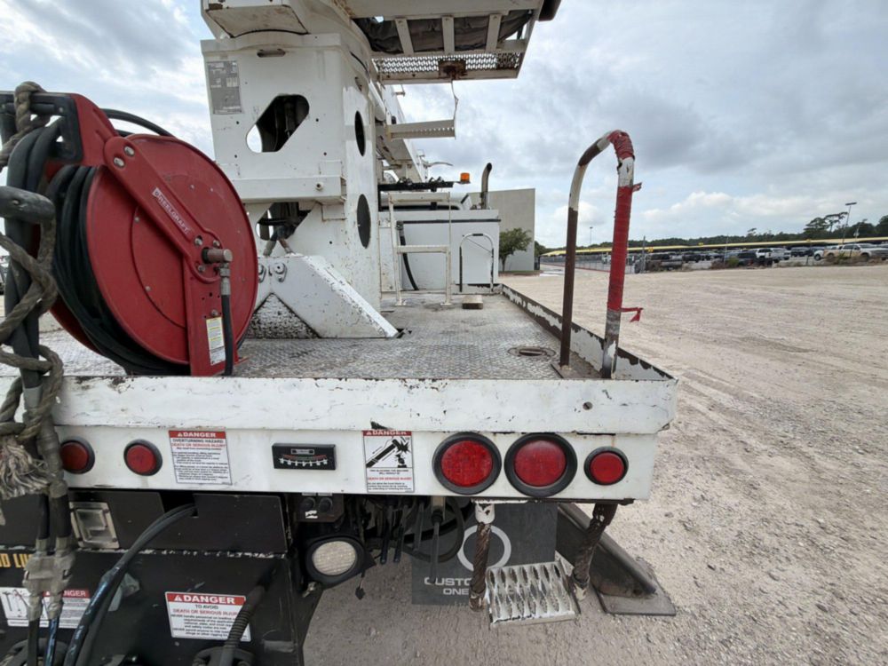 2017 Freightliner M2 Terex Commander 4047 Digger Derrick Truck
