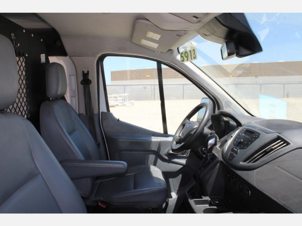 2019 Ford T-350 Versalift Vantel-29-NE Bucket Truck