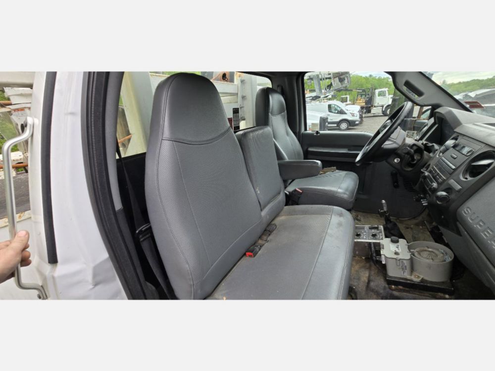 2018 Ford F-750 4x2 Versalift VTP-40-NE Cable Placer Truck