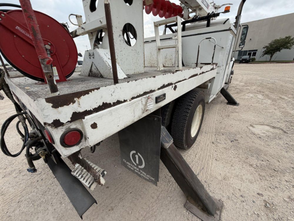 2017 Freightliner M2 Terex Commander 4047 Digger Derrick Truck