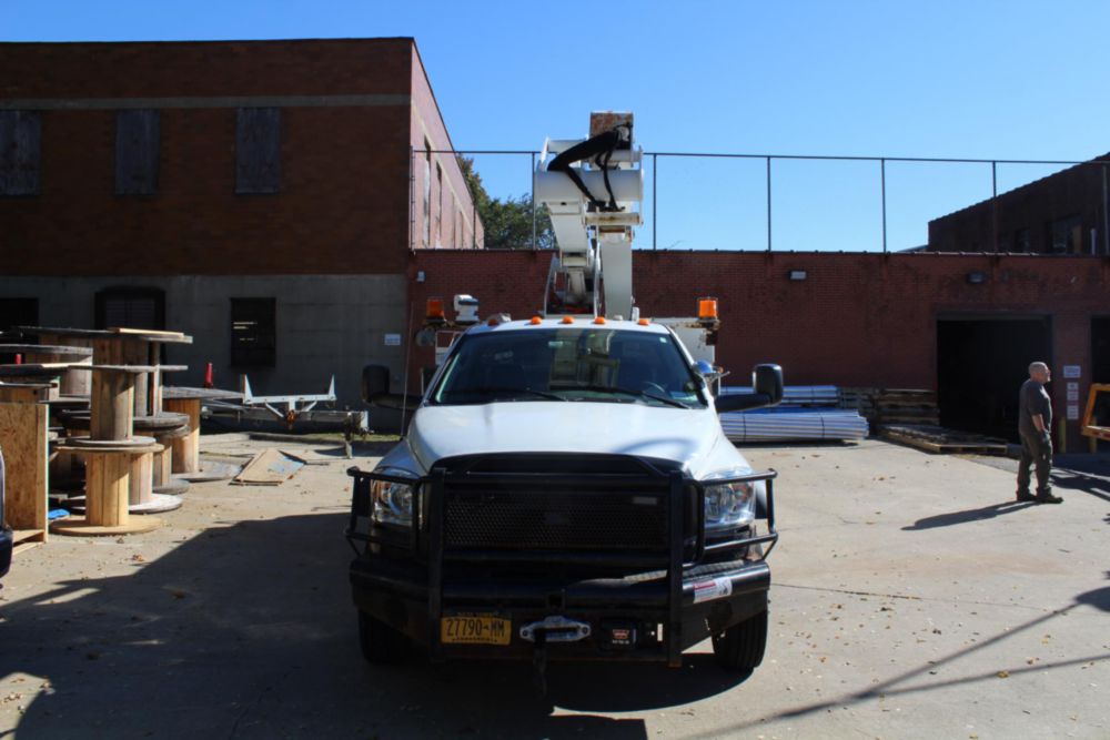 2010 Dodge 5500 4x4 ETI ETC MH-37IH Material Handler Bucket Truck