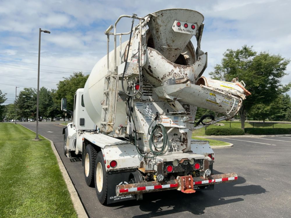 2020 Peterbilt 567 6x4 McNeilus Rear Discharge Hi-Rail Concrete Truck