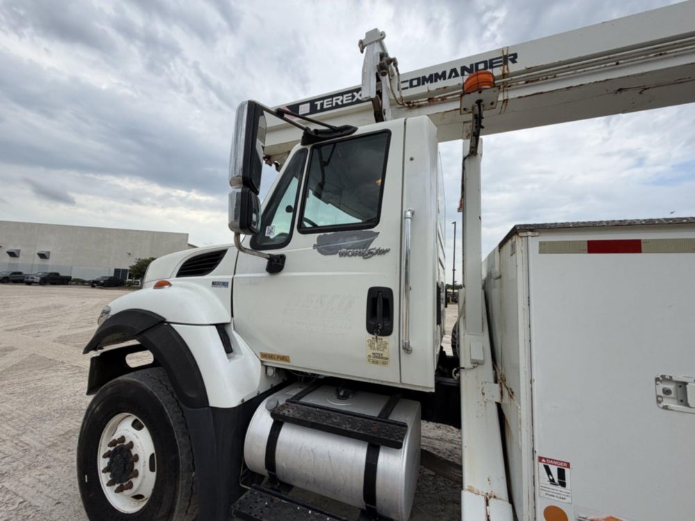 2012 International 7400 6x6 Terex Commander "Incomplete"6060 Digger Derrick Truck
