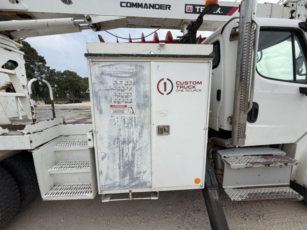 2017 Freightliner M2 Terex Commander 4047 Digger Derrick Truck