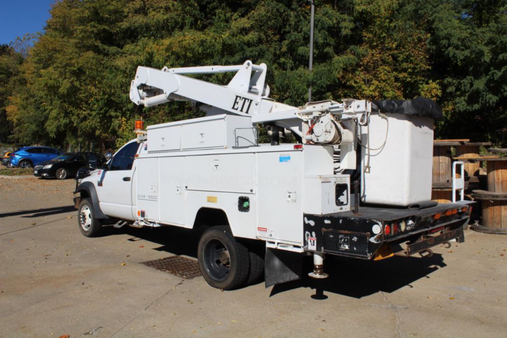 2010 Dodge 5500 4x4 ETI ETC MH-37IH Material Handler Bucket Truck